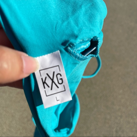 KXG Swim Miami Vice Collection The Heat Top size L - Picture 3 of 6